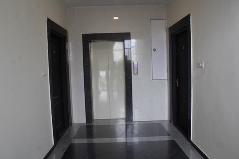 lift & corridor